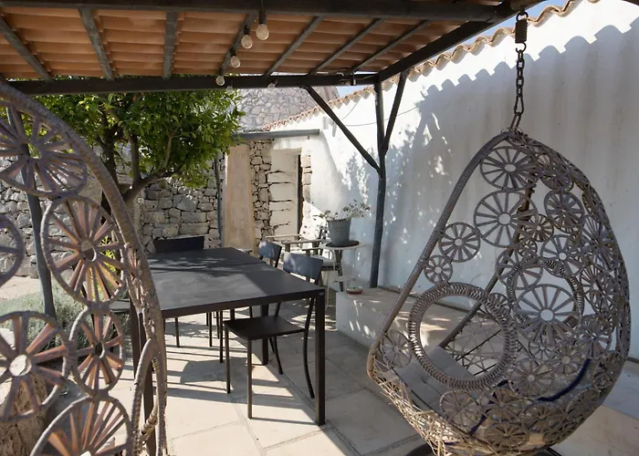 Feudo - Pajara Bracchio 2 By Salento Prime